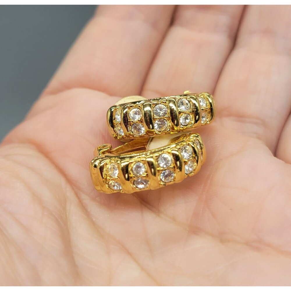 Swarovski Signed Gold Tone Rhinestone Half Hoop Clip on earrings E1